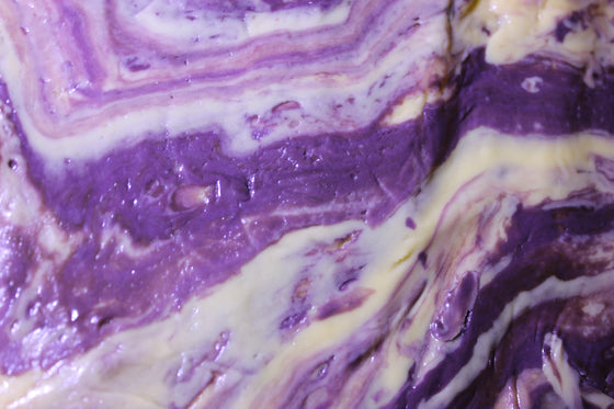 Blackberry Cheesecake fudge - 1/2 lb