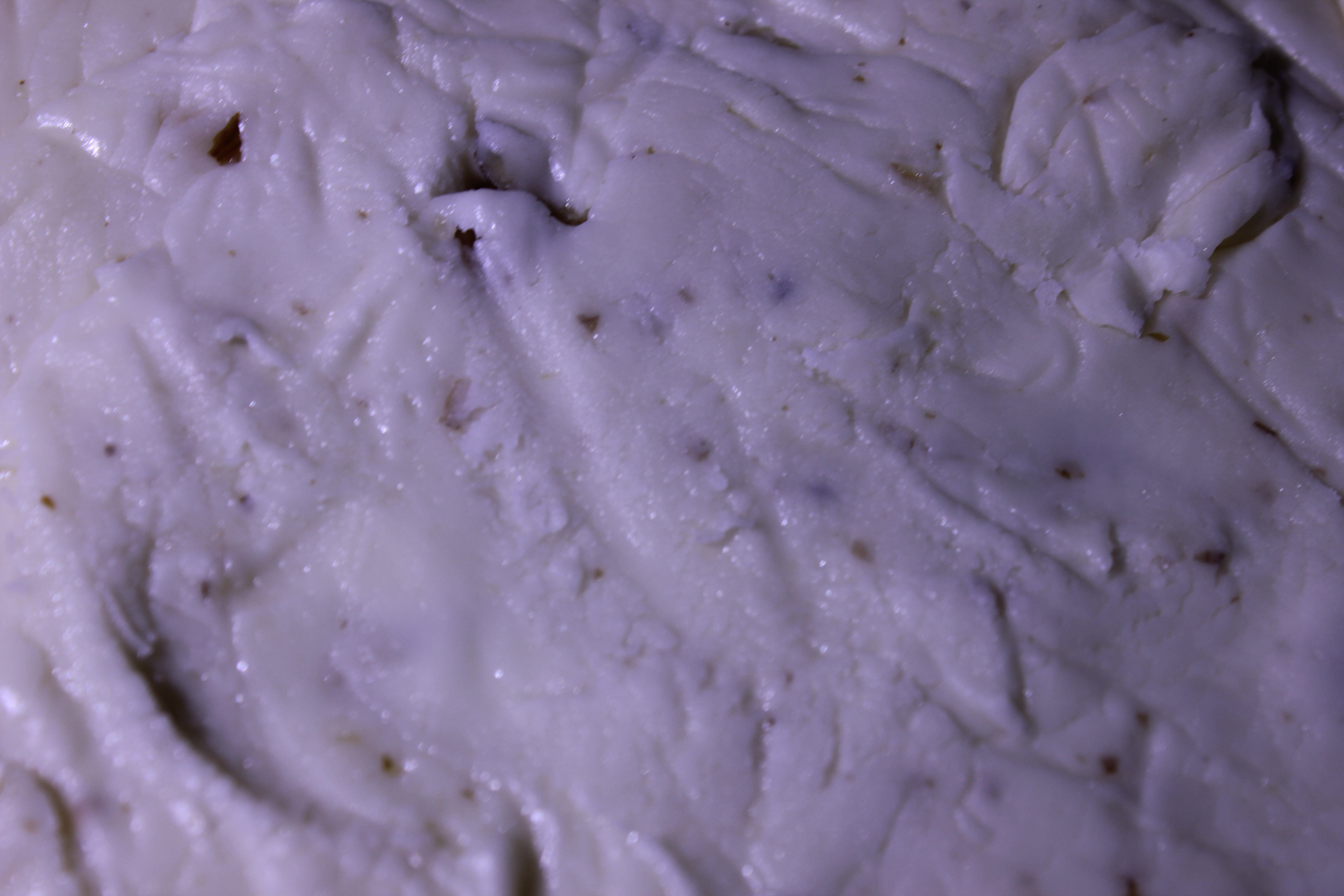 White Chocolate Bourbon Walnut – ½ lb